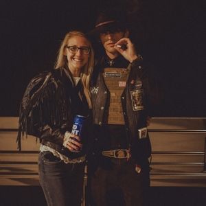 Meet Your Posher, Felicia!